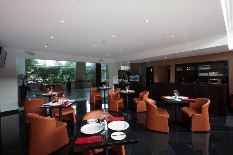 Krystal Urban Aeropuerto Ciudad De Mexico Cidade do México Restaurante foto